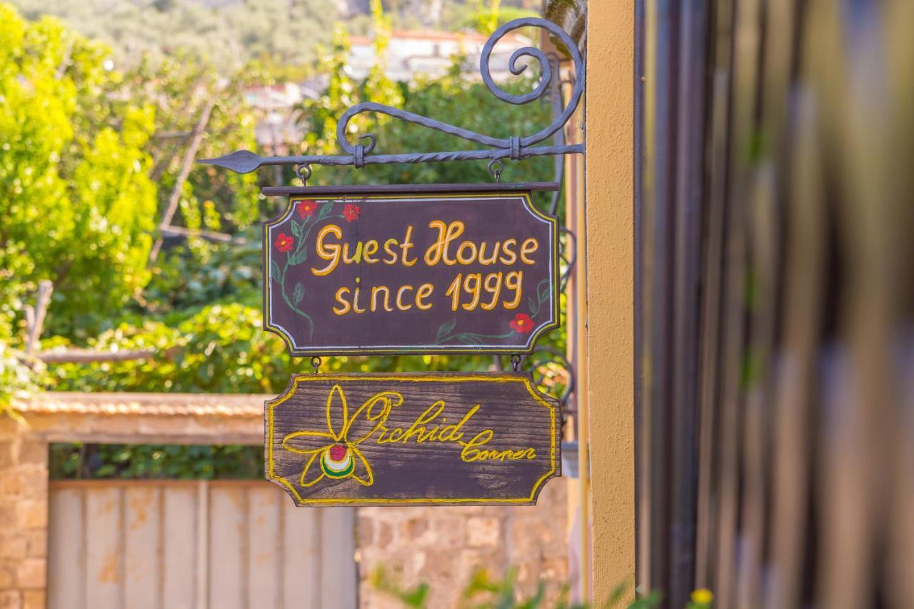 Orchid Corner Guesthouse Meta Exterior photo
